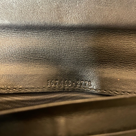 Gucci black leather Guccisimo trifold wallet with blk leather & gold tipped bow - Picture 11 of 15